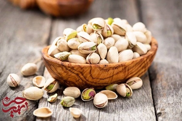 پسته و بادام برای کبد چرب