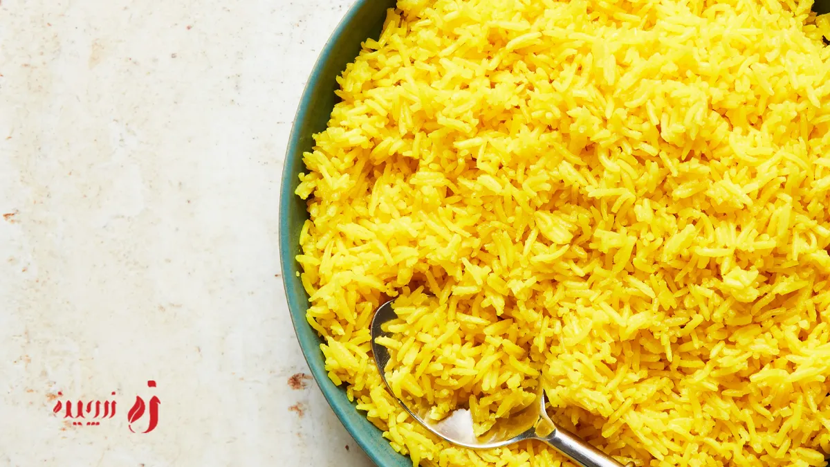 غذای زرد رنگ