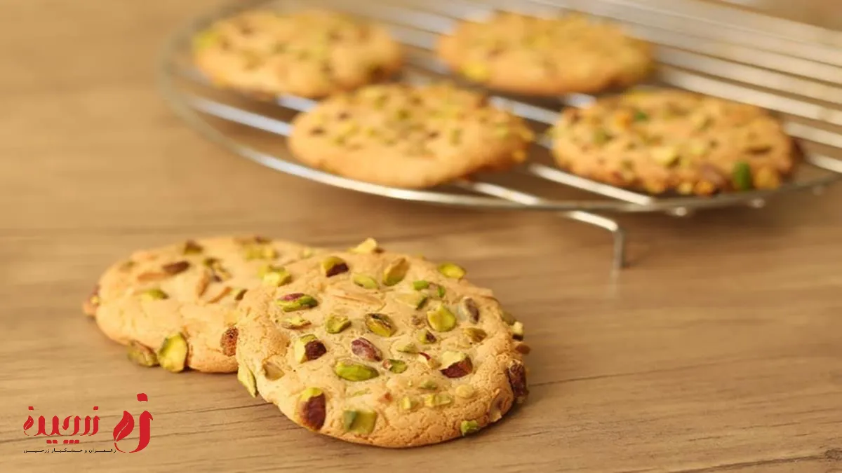 طرز تهیه شیرینی قرابیه بادام