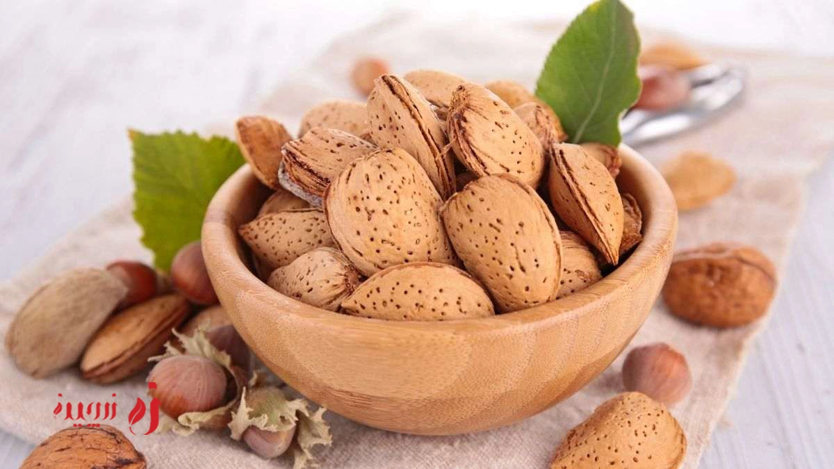 بررسی تفاوت‌های بادام شیرین و بادام تلخ