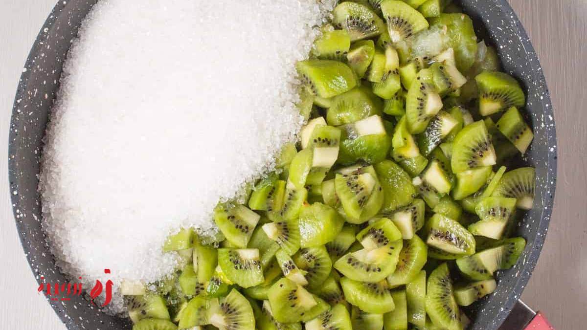 مراحل تهیه مربای کیوی