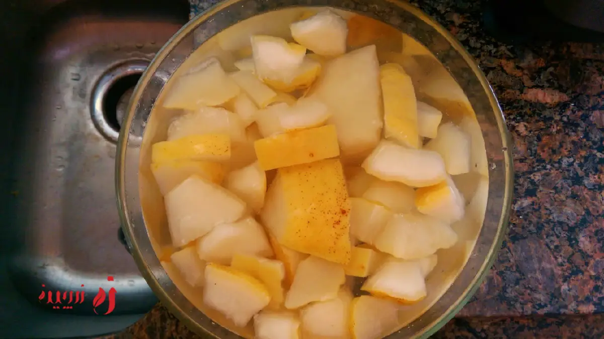 قرار دادن بالنگ در آب و شکر